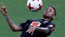 Лудо лято: Клубовете в петте водещи първенства пръснаха 5.9 милиарда евро за трансфери