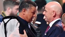 Дали е жив? Иран съсипа и бизнеса на легендата Али Даеи