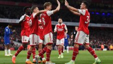 Арсенал се върна към победите след 3:1 над трагичния Челси