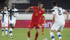 В Бейл няма никакъв футбол