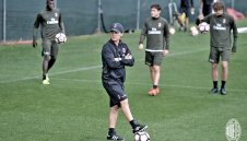 Фирми фантоми стоят зад Милан