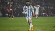 "Цъфна" истината за Меси, Буси и Интер