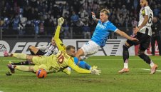 И бижуто Кенан не спаси трагичния Юве срещу Наполи