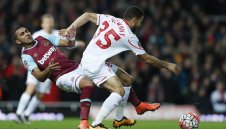 Младок удари нов параф с Ливърпул