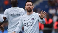 Заради Меси: Спонсори и фенове също зарязват ПСЖ