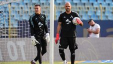 „Червена“ легенда: Ники Михайлов е вратарят на Левски, другите да се учат от него