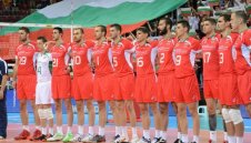 "Лъвовете" превзеха "китайската стена"