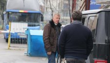 Сираков търси под дърво и камък директори за Левски