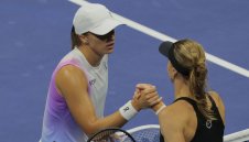 Швьонтек срещу Пегула на четвъртфиналите в Ню Йорк