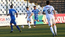 Драма в София! Славия елиминира Монтана след дузпи