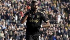 Погба: Уча се от Иниеста