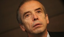 Доц. Мангъров: Трябва да се научим да живеем нормално с коронавируса