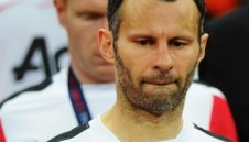 Гигс се опитва да купи мълчанието на брат си с 250 хиляди паунда