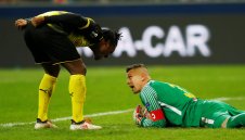 Отвратително слаб Дортмунд изхвърча от Лига Европа