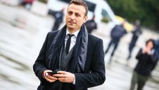 Скандали на конгреса, Бербатов пусна ново видео 