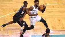 Бостън оцеля след драма