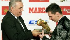 Уникално: Христо Стоичков пред Лео Меси за №1 в Барса