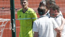 Турци разкриха: Гомес се чуди между Барса и Дортмунд