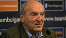 Мишо Касабов се ядоса: Спекулации! Първа лига няма да е с 16 отбора