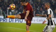 Моуриньо вади 50 млн. паунда за Манолас