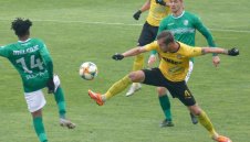 "Канарчетата" клъвнаха Берое в Битката за Тракия