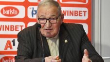 И Димитър Пенев подкрепи Бруно Акрапович