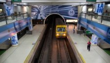 Меси превзе метростанция в Аржентина