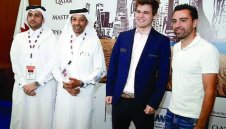 Шави поигра шах с Магнус Карлсен