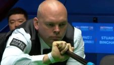 Бингам излъга Динг в страхотен трилър от първия кръг на Световното първенство