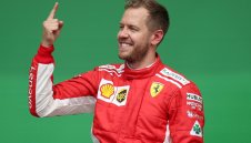 Фетел преби всички в Монреал! Победа №50 и лидер в класирането