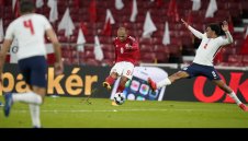 Дания и Англия врътнаха скучно 0:0