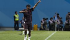 Компани с притеснителни новини за Байерн