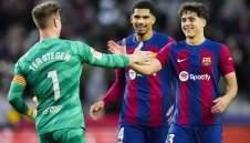 От Барса отхвърлили две оферти на Байерн за Араухо