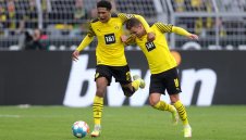 Дортмунд бие и без Холанд, притиска здраво Байерн