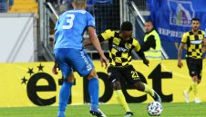 Емануел Току влезе в историята с двата си гола на "Герена"