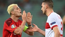 Турчин зарязва Ювентус, подписва с Тотнъм