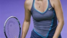 Стоусър шокира Шарапова на старта в Истанбул