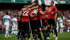 Юнайтед удари Самп, Матич с първи минути за "дяволите" + ВИДЕО