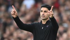 Арсенал уреди голям трансфер