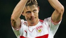 Томасон остава във Виляреал