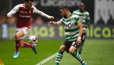 Бруно Фернандеш може да остане в Спортинг до лятото