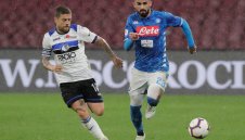 Юнайтед може да се откаже от Уан-Бисака и да се насочи към по-евтиния Хисай