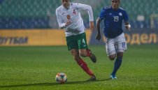 От ЦСКА са се опитали да пробутат пейката Чорбаджийски на Хайдук