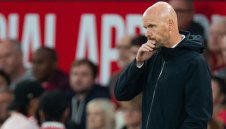 Тен Хаг иска да задържи Джони Еванс в Юнайтед