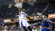 Рондо впечатли със забивка срещу Ню Йорк