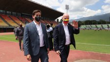 Продължават дискусиите за Световно първенство на две години