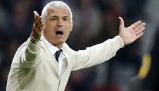 Бялото перо: Юве не трябва да се прибира отзад