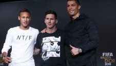 Карагър: Винаги съм предпочитал Меси пред егоиста Кристиано