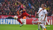 Бенатия иска да остане в Байерн