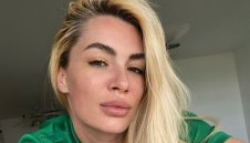 Волейболистка пръска сексапил и на 40 + СНИМКИ